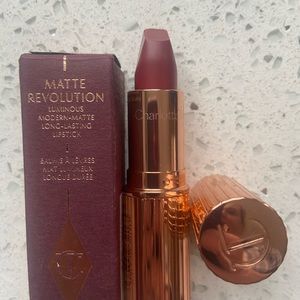 Charlotte tilbury matte revolution